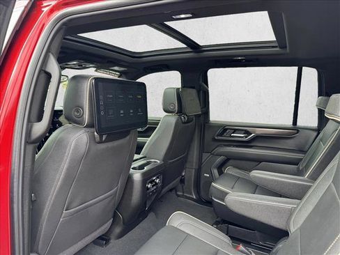 Used 2025 GMC Yukon XL Elevation w/ Elevation Premium Package image 20
