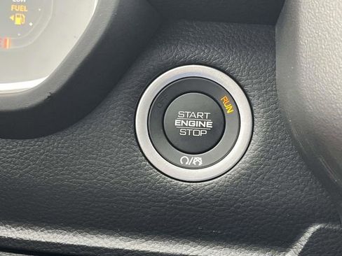 New 2026 RAM 1500 4x4 Crew Cab image 28