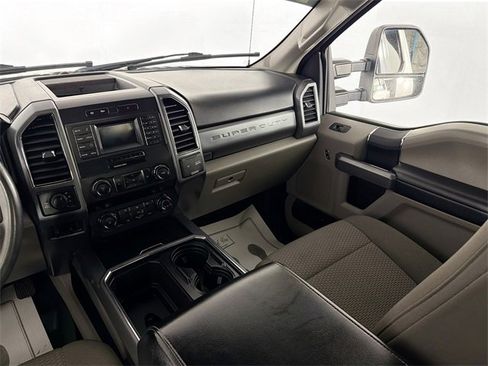 Used 2019 Ford F250 XLT image 22