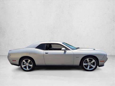 Used 2017 Dodge Challenger R/T w/ Sound Group RWD image 4