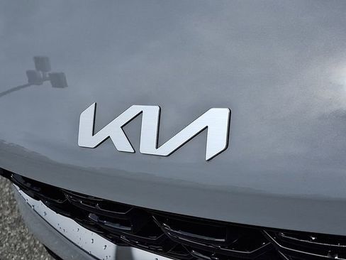 New 2026 Kia Sorento S w/ S Panoramic Sunroof Package FWD image 18