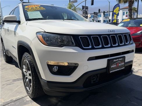 Used 2020 Jeep Compass Latitude AWD/4WD image 41
