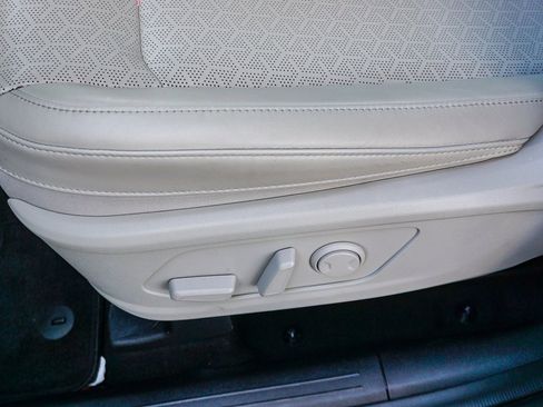 Used 2021 Kia Sorento S image 20