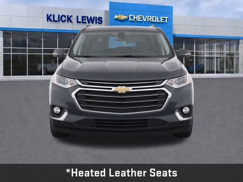 Used 2020 Chevrolet Traverse LT FWD image 2