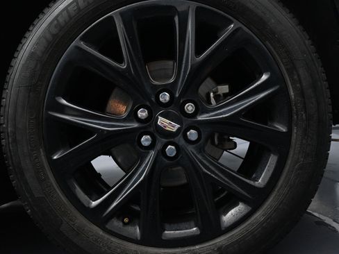 Used 2017 Cadillac XT5 Premium Luxury FWD image 10