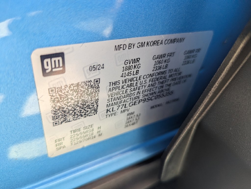 Used 2025 Chevrolet Trax RS FWD image 27