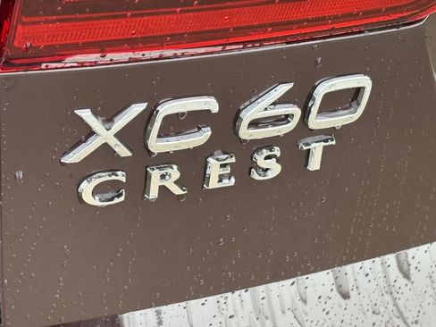 New 2026 Volvo XC60 B5 Ultra w/ Protection Package Premier image 8