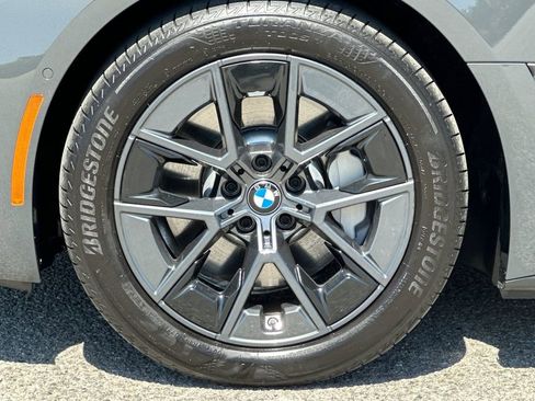 Used 2023 BMW i4 eDrive35 w/ Premium Package RWD image 31