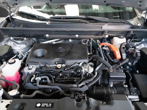 Used 2023 Toyota RAV4 XLE image 31