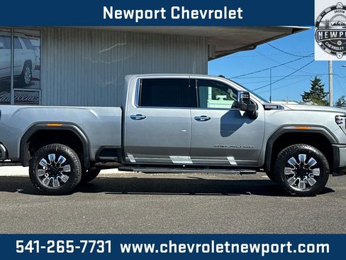 New 2026 GMC Sierra 3500 Denali w/ Technology Package image 3