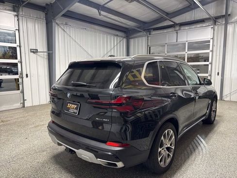 Used 2024 BMW X5 xDrive40i w/ Premium Package image 17
