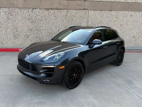 Used 2017 Porsche Macan GTS AWD/4WD image 22
