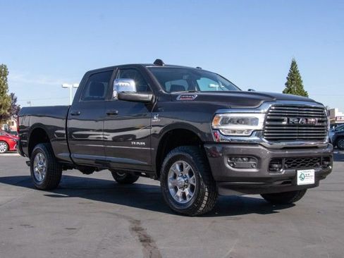 Used 2024 RAM 2500 Laramie AWD/4WD image 1