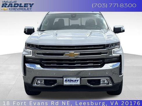 Used 2021 Chevrolet Silverado 1500 LTZ w/ LTZ Premium Package AWD/4WD image 9