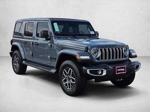 New 2026 Jeep Wrangler Unlimited Sahara AWD/4WD image 7