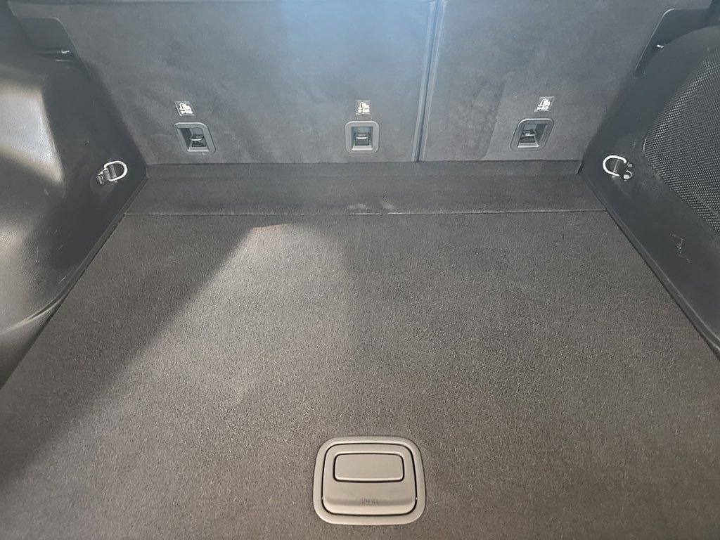 Used 2019 Jeep Cherokee Limited AWD/4WD image 31