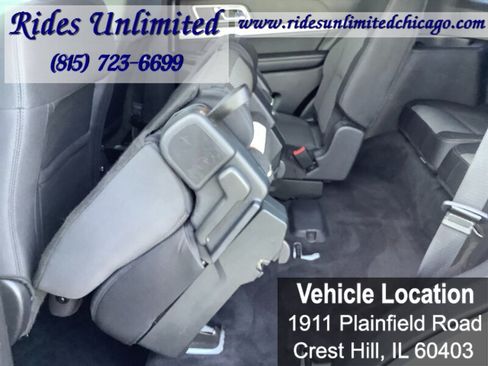 Used 2017 Ford Explorer XLT FWD image 26
