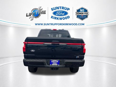 Used 2025 Ford F150 Lightning Lariat AWD/4WD image 4