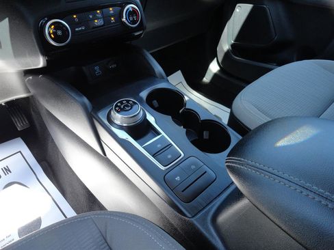 Certified 2022 Ford Escape S image 17