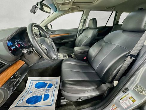 Used 2013 Subaru Outback 2.5i Limited AWD/4WD image 25