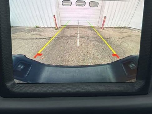 Used 2021 Jeep Gladiator Sport image 18