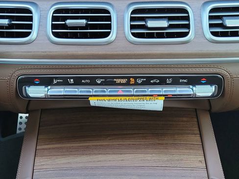 New 2026 Mercedes-Benz GLE 63 AMG S image 21