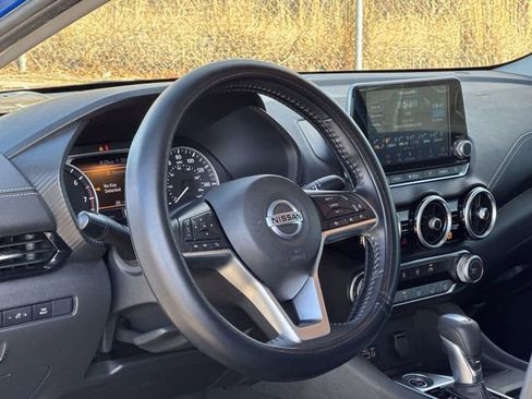 Used 2022 Nissan Sentra SV w/ Trunk Package image 34