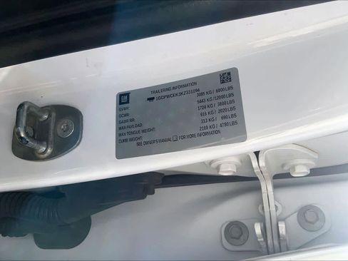 Used 2019 Chevrolet Silverado 1500 LT w/ Texas Edition image 34