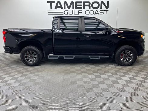 Used 2024 Chevrolet Silverado 1500 LT Trail Boss w/ Convenience Package II AWD/4WD image 4