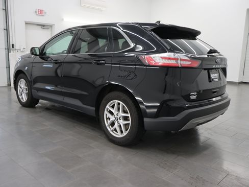 Used 2024 Ford Edge SEL AWD/4WD image 6