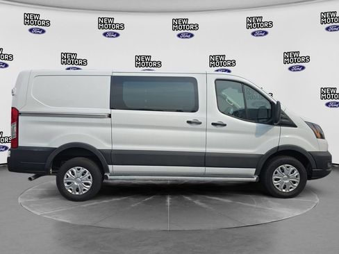 Used 2024 Ford Transit 250 Low Roof w/ Exterior Upgrade Package RWD image 14