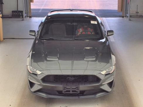 Used 2020 Ford Mustang Coupe w/ Equipment Group 101A RWD image 3