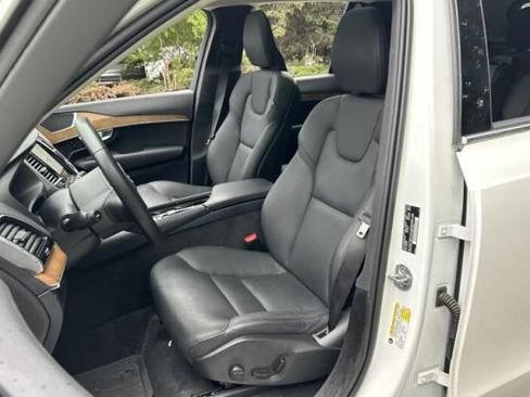 Used 2024 Volvo XC90 T8 Plus w/ Protection Package AWD/4WD image 2