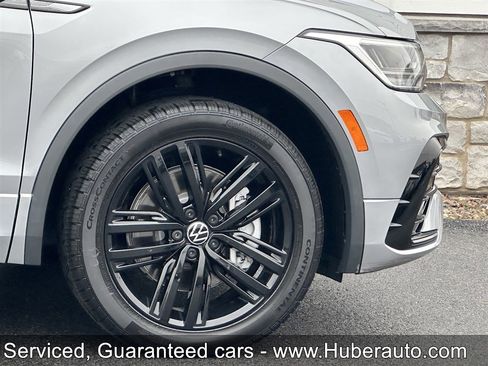 Used 2022 Volkswagen Tiguan SE R-Line image 9