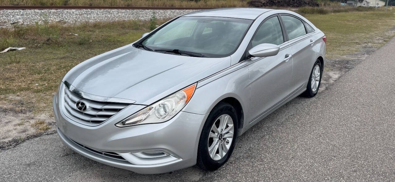 Used 2011 Hyundai Sonata GLS w/ Popular Equipment Pkg 2 FWD image 3