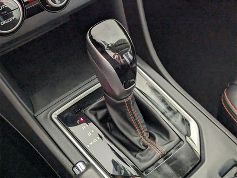 Used 2023 Subaru Crosstrek 2.5i Limited w/ Moonroof Package image 25