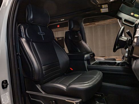 Used 2026 Ford F450 Platinum image 24