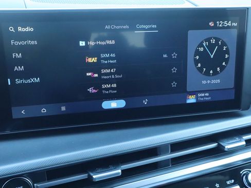 New 2026 Hyundai Santa Fe SE image 13