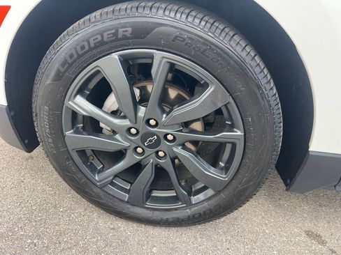 Used 2022 Chevrolet Equinox RS FWD image 39