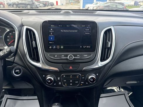 Used 2019 Chevrolet Equinox Premier image 12