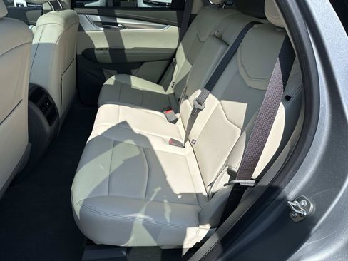 Certified 2024 Cadillac XT5 Premium Luxury AWD/4WD image 11