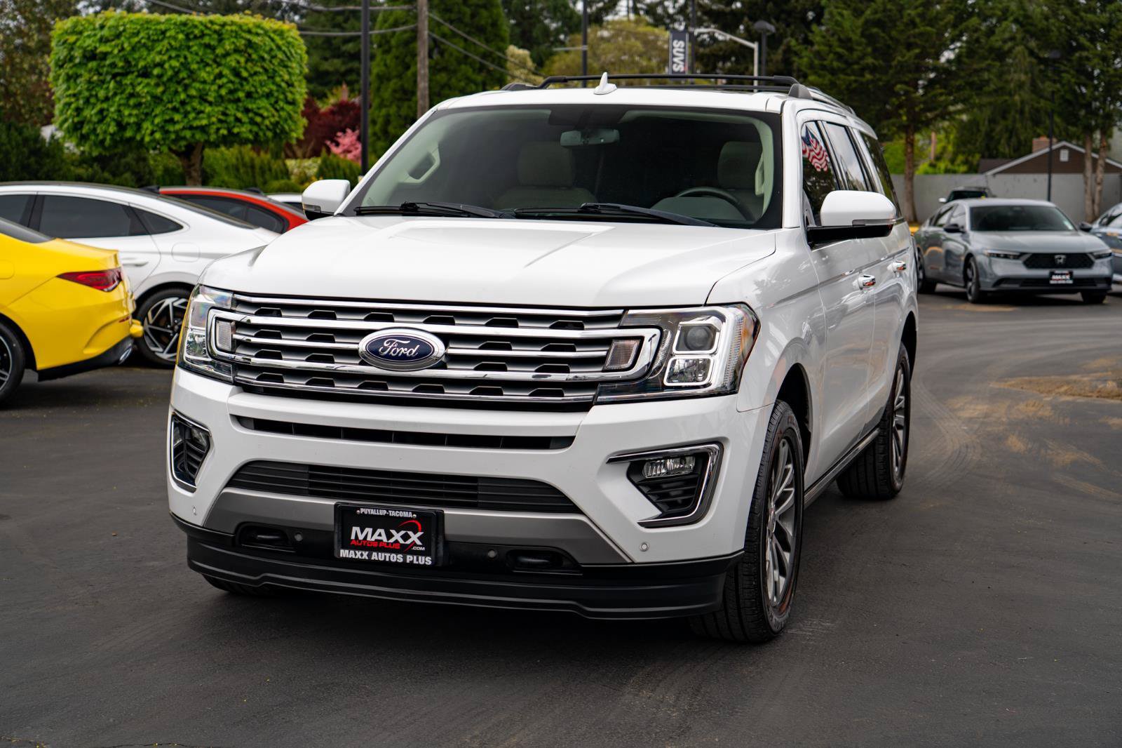 Used 2018 Ford Expedition Limited AWD/4WD image 4