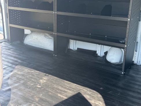 Used 2019 Chevrolet Express 2500 Extended image 16