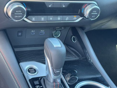 New 2025 Nissan Altima 2.5 SR w/ SR Premium Package image 24