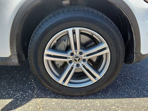 Used 2022 Mercedes-Benz GLC 300 4MATIC image 7