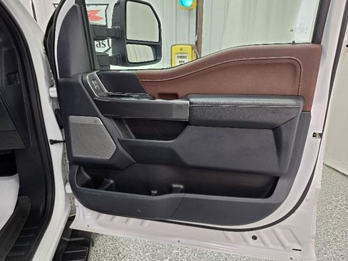 Used 2023 Ford F150 Lariat AWD/4WD image 22