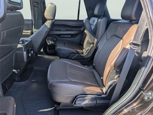 Used 2021 Ford Expedition King Ranch image 32
