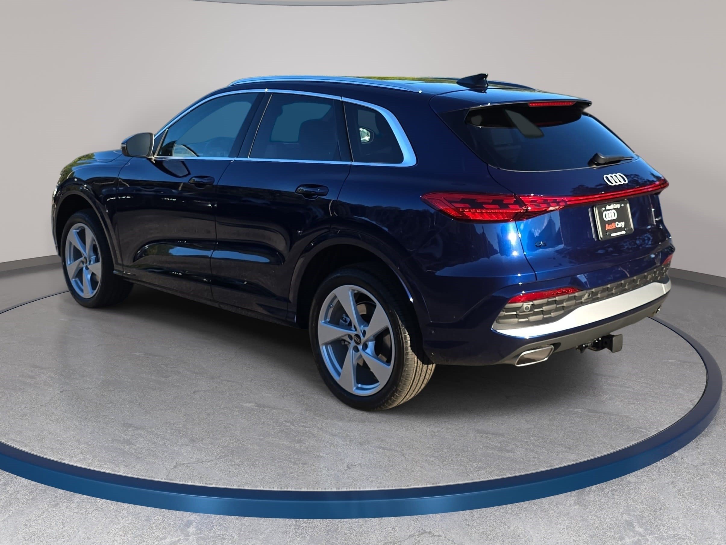 New 2026 Audi Q5 Premium AWD/4WD image 7