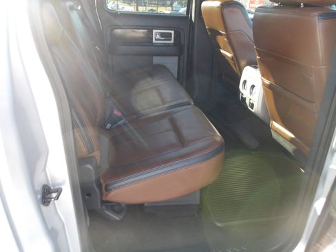 Used 2014 Ford F150 Platinum image 8