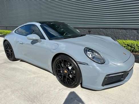 Certified 2024 Porsche 911 Carrera w/ Premium Package image 11